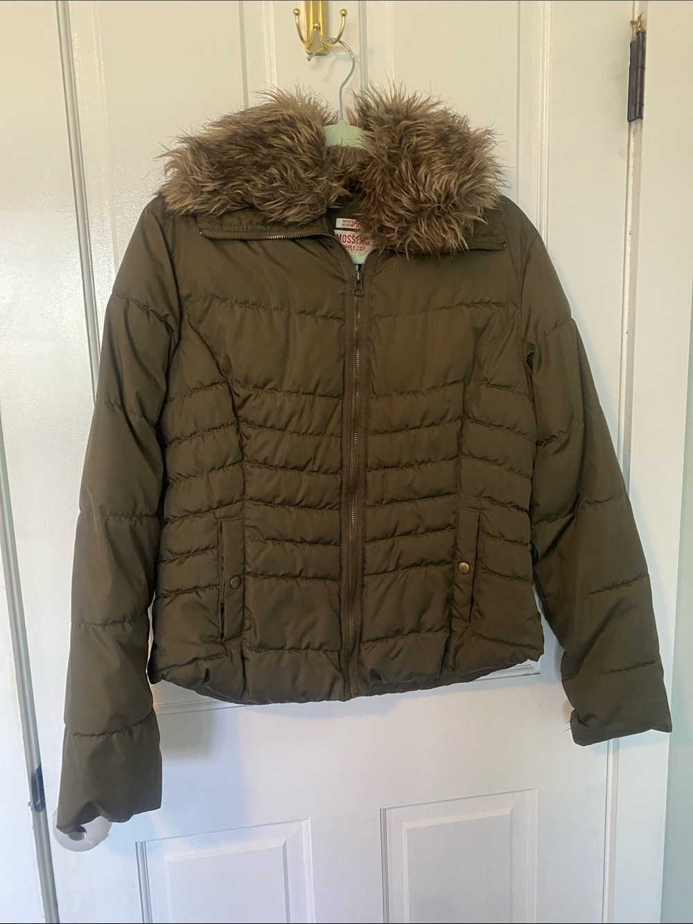 Mossimo Supply Co. Olive Green Puffer Jacket with Faux Fur Collar
